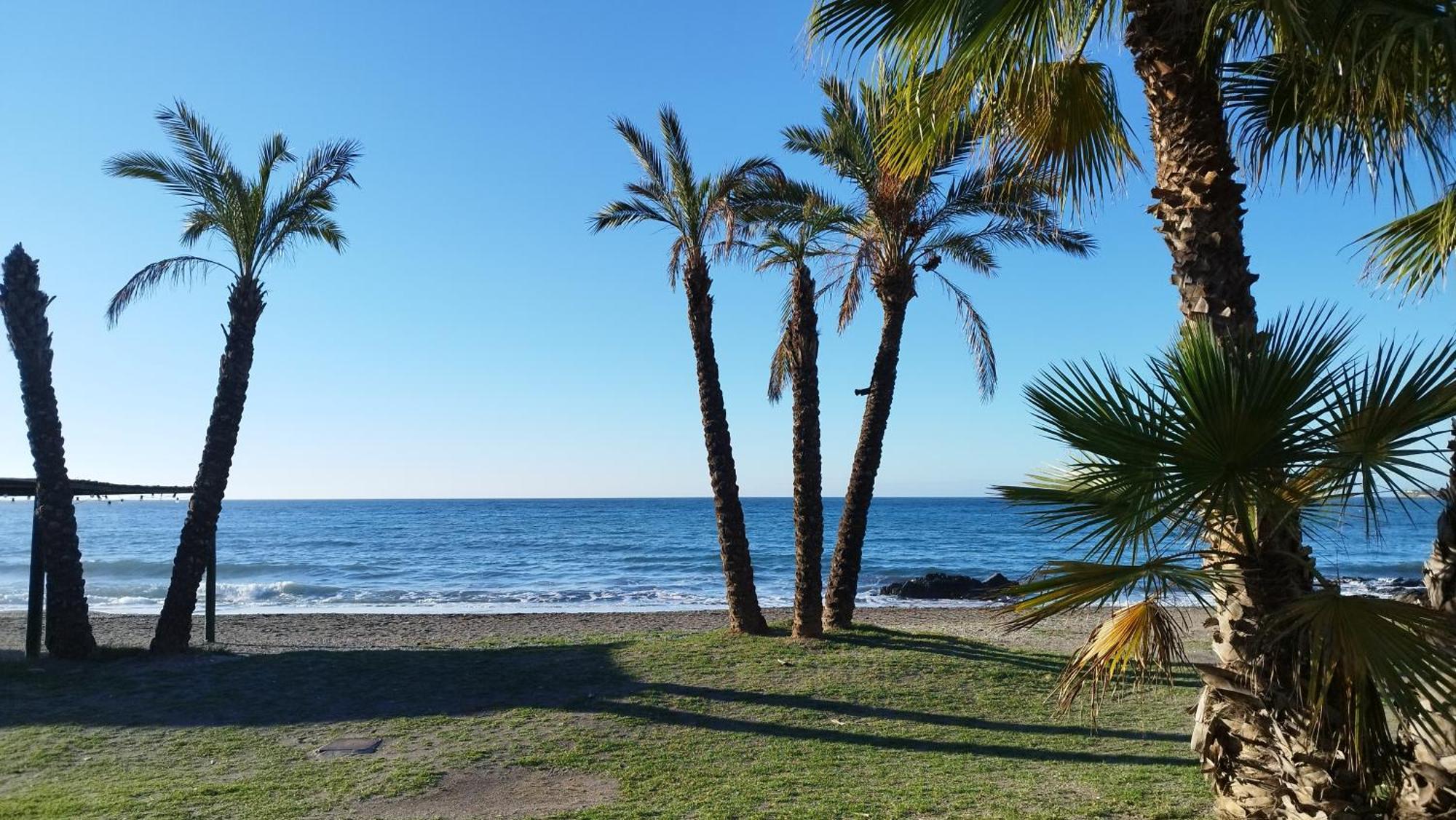 Vistas De Ensueno Junto Al Mar Apartment Almunecar Exterior photo